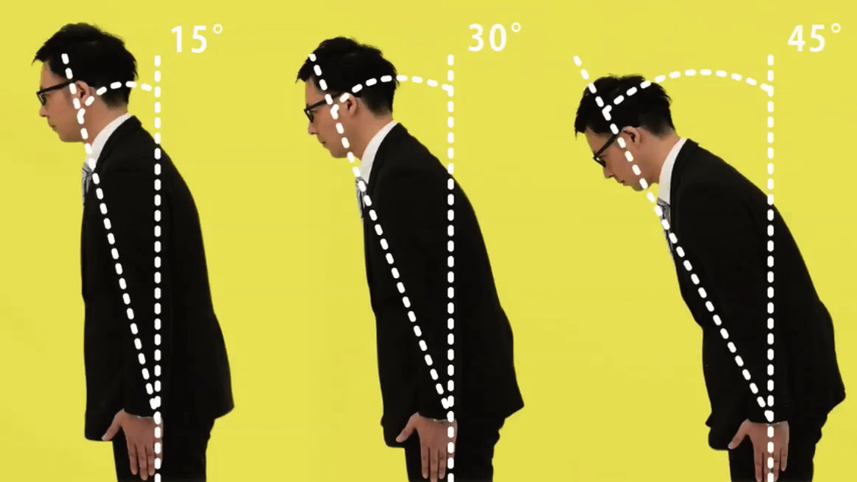 日本人的鞠躬禮儀,既顯出禮貌卻又不會發生肢體接觸。(示意圖/翻攝自youtube) 日本人的鞠躬禮儀,既顯出禮貌卻又不會發生肢體接觸。(示意圖/翻攝自youtube)