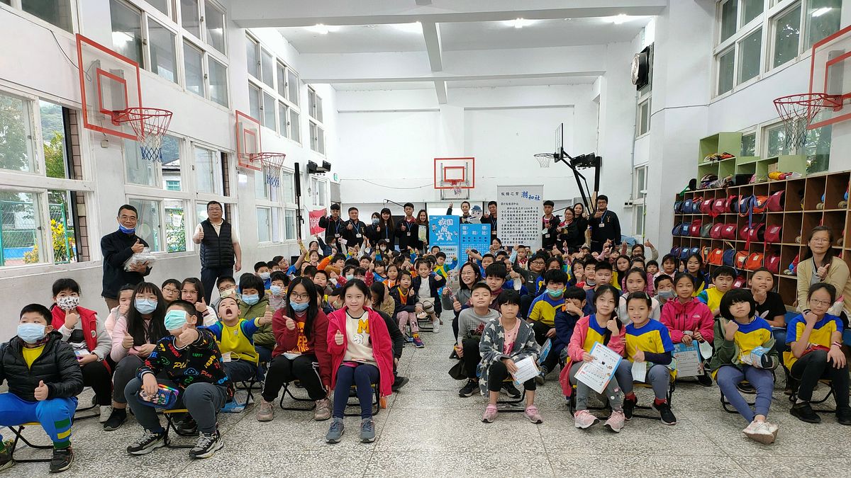 新北傳藝進校園倒數第二站由板橋在地北管軒社板橋潮和社,前進坪林區唯一的百年小學。(圖/新北市政府) 新北傳藝進校園倒數第二站由板橋在地北管軒社板橋潮和社,前進坪林區唯一的百年小學。(圖/新北市政府)