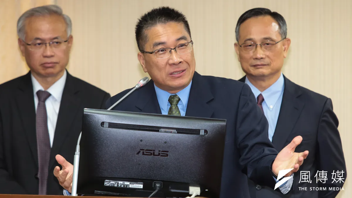 內政部長徐國勇(中)今呼籲,台灣參與國際刑警組織,對中國也有幫助,他們不該以政治意識形態阻撓。(顏麟宇攝)