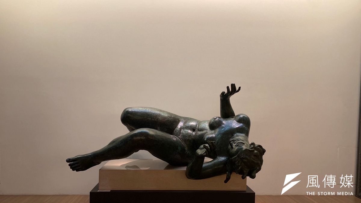 半導體設備廠辛耘新竹營運總部有如藝術走廊,總部陳設法國知名雕塑品。(圖/周康玉攝) 半導體設備廠辛耘新竹營運總部有如藝術走廊,總部陳設法國知名雕塑品。(圖/周康玉攝)