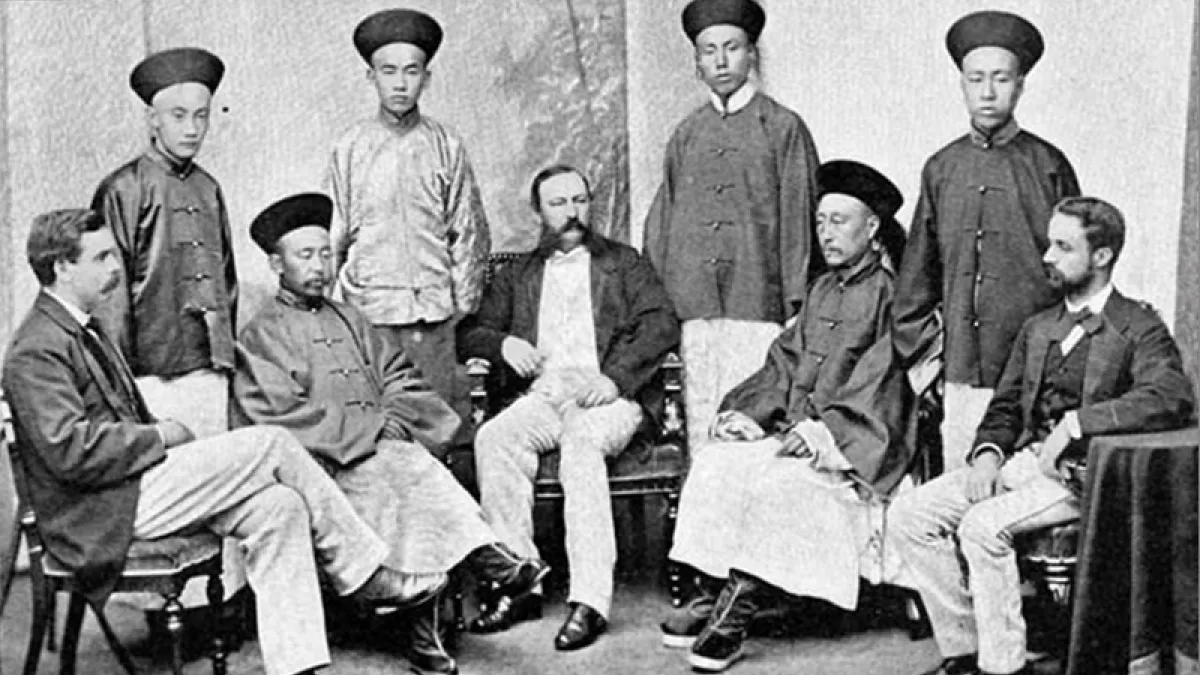 川普揮舞關稅大刀、對全球祭出類似帝國時代的不平等貿易要求,與美國共和黨創黨元老蒲安臣當年在華推行的「平等互惠」外交理念形成鮮明對比。