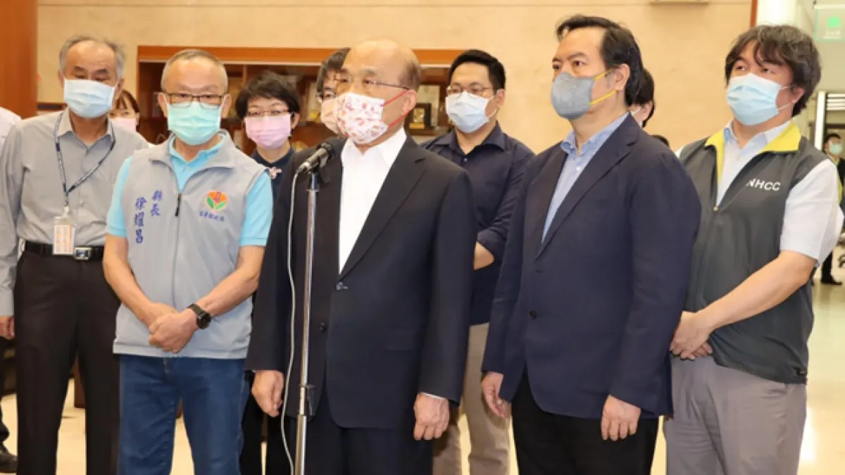 行政院蘇貞昌院長及衛生福利部醫福會王必勝執行長蒞臨苗栗縣視察及指導防疫作為。(圖/衛生局提供)