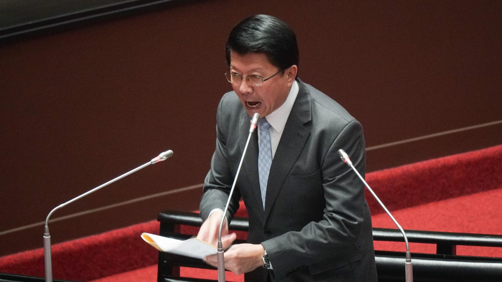 揭台糖董座吳明昌「信賴」背景 謝龍介嗆賴清德:要用全台健康保他嗎?