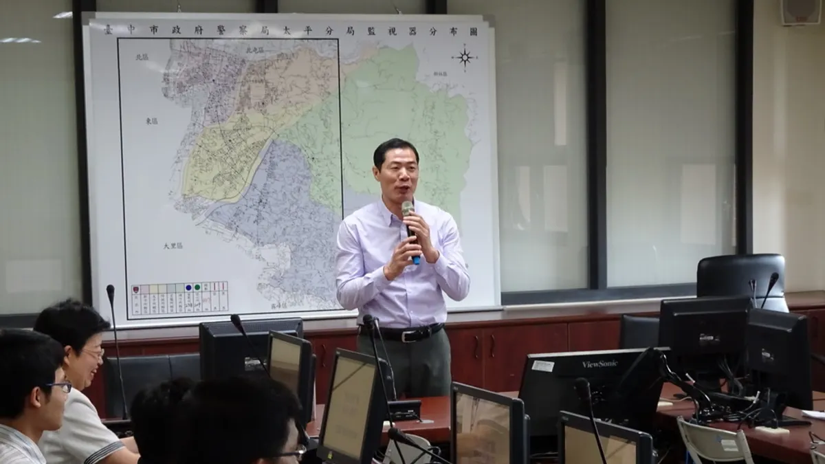 無畏懼年金改革 太平警分局組長退休勇闖第二春 無畏懼年金改革 太平警分局組長退休勇闖第二春