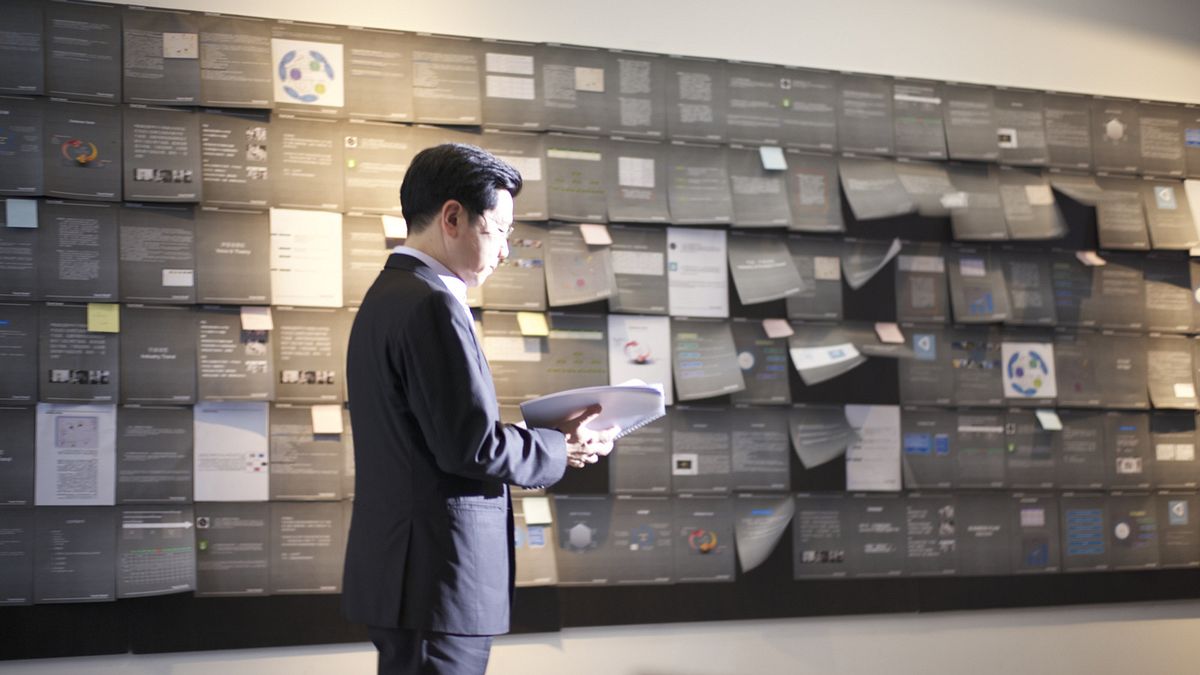 李開復透過閱讀看見人生的另一種風景。(圖/天下文化提供) 李開復透過閱讀看見人生的另一種風景。(圖/天下文化提供)