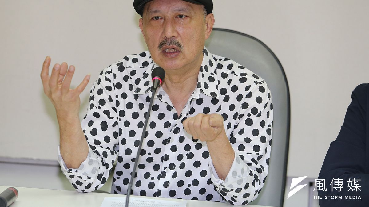 民主進步黨新北市黨部主任委員、藝人余天。(陳明仁攝) 民主進步黨新北市黨部主任委員、藝人余天。(陳明仁攝)