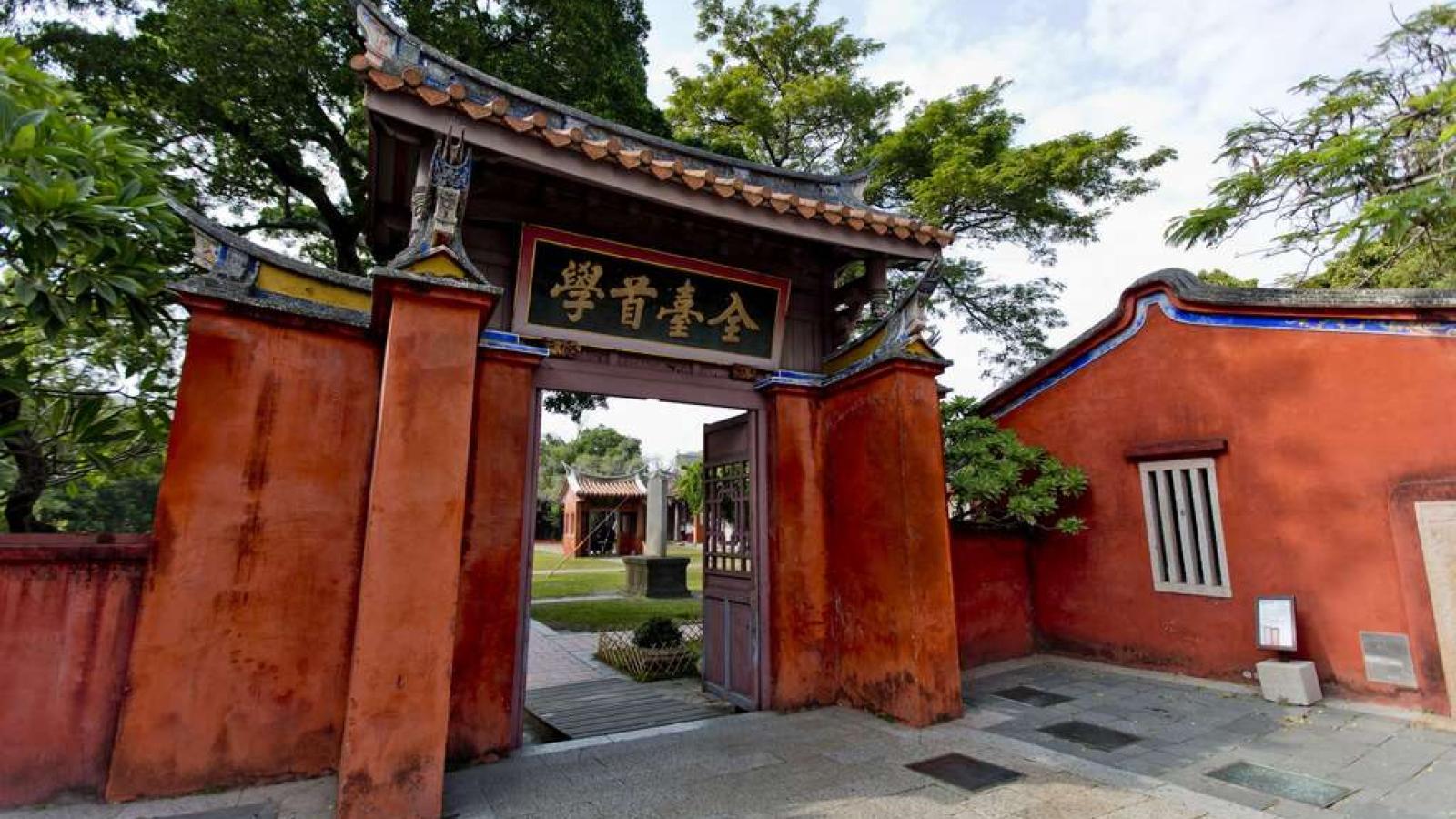 觀點投書:當神轎遇上下馬碑─台南孔廟爭議折射的禮制邊界與文化治理