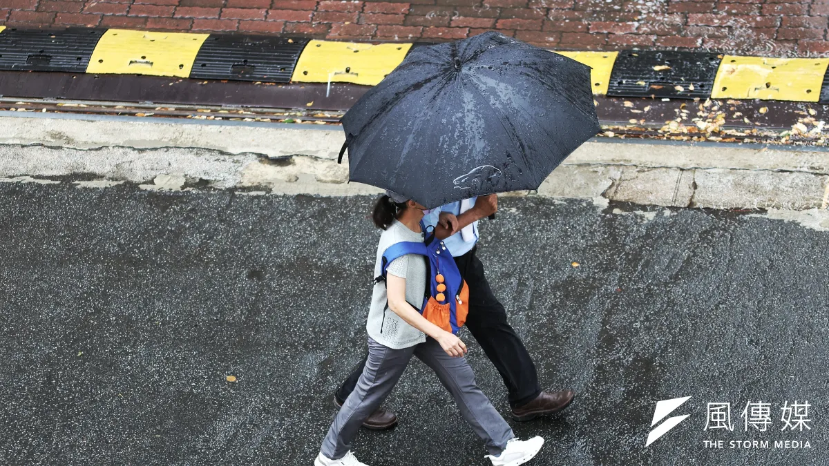 台風13号(ドルフィン)は、7日(金)から9日(日)にかけて周辺の風が台湾北部の海上に及び、台湾西部では雨が強まると予想されている。(資料写真/柯承惠撮影)