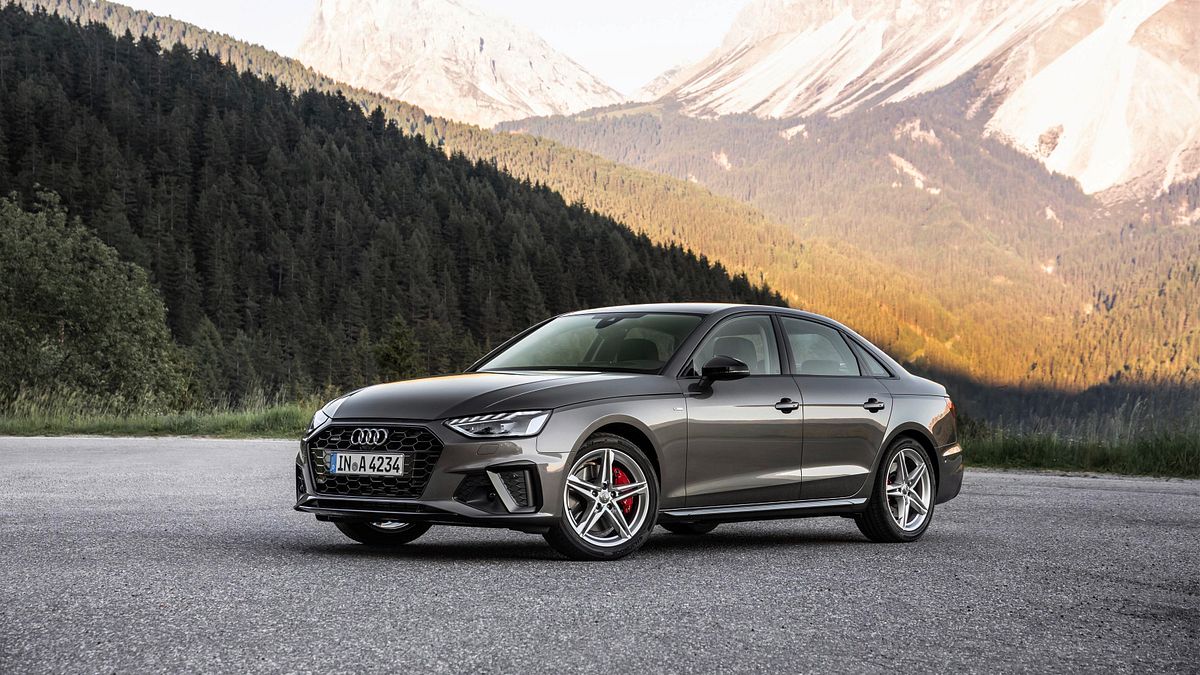 The new Audi A4擁有優雅中更添霸氣的外型,令人一眼看到即被吸引住。(圖/台灣奧迪提供) The new Audi A4擁有優雅中更添霸氣的外型,令人一眼看到即被吸引住。(圖/台灣奧迪提供)