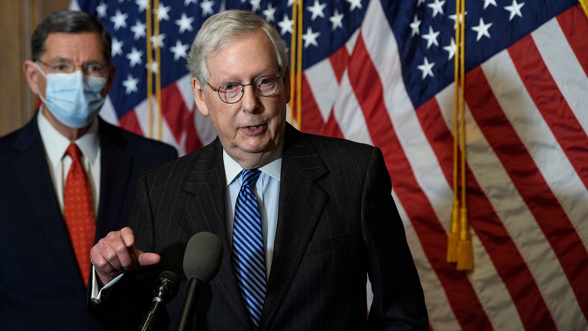 美國聯邦參議院共和黨領袖麥康奈爾宣布達成9000億美元紓困案共識(AP) 美國聯邦參議院共和黨領袖麥康奈爾宣布達成9000億美元紓困案共識(AP)