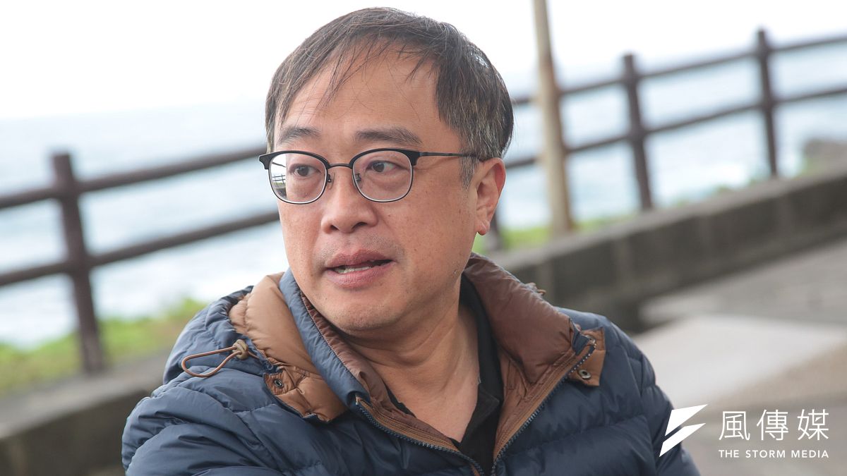 2024大選將至,「基隆護海公投」恐不再只是攸關地方對生態環境的表態。領銜提案人王醒之接受《風傳媒》專訪時表示,「若基隆人不站出來,誰能為自然海岸線說話?」(顏麟宇攝) 2024大選將至,「基隆護海公投」恐不再只是攸關地方對生態環境的表態。領銜提案人王醒之接受《風傳媒》專訪時表示,「若基隆人不站出來,誰能為自然海岸線說話?」(顏麟宇攝)