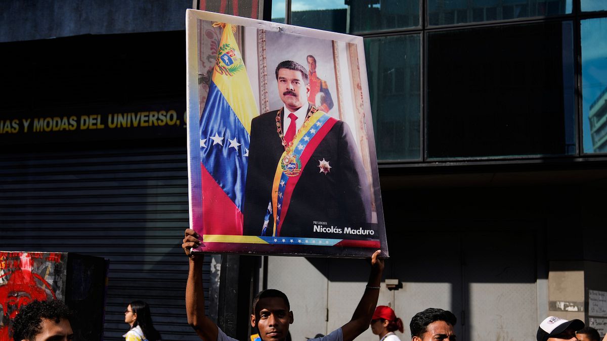 馬杜洛被抓三個月,委內瑞拉已是美國「準殖民地」?《經濟學人》揭露荒謬現況:富豪狂歡談投資、貧民在斷電中苦等大選