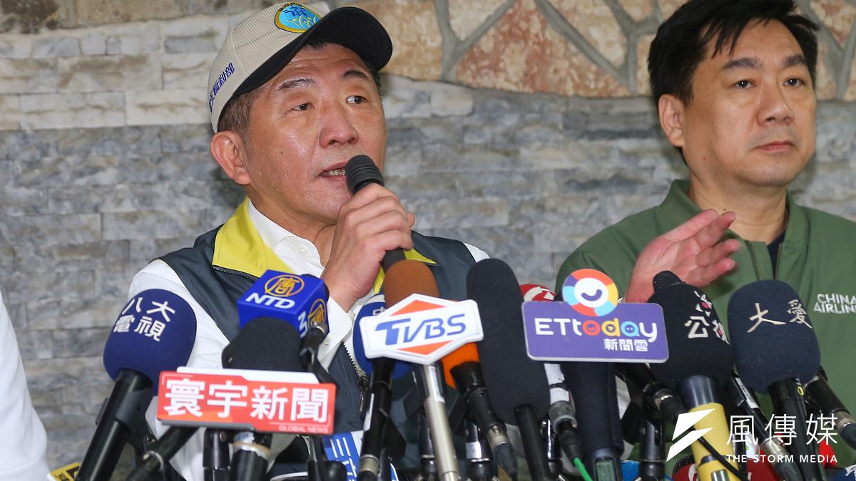 20200208-麗星郵輪寶瓶星號8日返抵基隆港,中央流行疫情指揮中心指揮官陳時中召開記者會說明目前檢疫狀況。(顏麟宇攝) 20200208-麗星郵輪寶瓶星號8日返抵基隆港,中央流行疫情指揮中心指揮官陳時中召開記者會說明目前檢疫狀況。(顏麟宇攝)