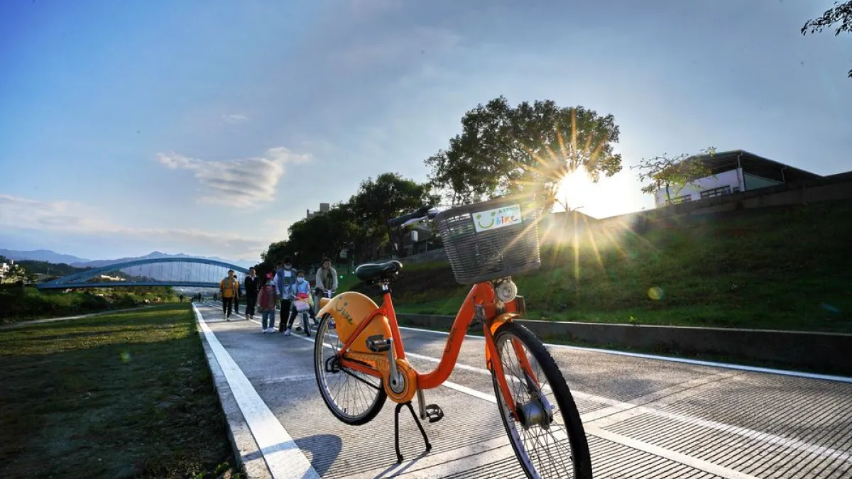 新北改善三峽河自行車道騎乘環境,更往上游延長700公尺,提供友善安全、環保節能的永續騎乘環境。(圖/新北市水利局提供)