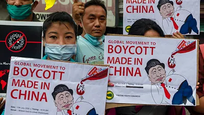 中印邊境發生衝突後,印度發起數波反華抵制浪潮。(美聯社)