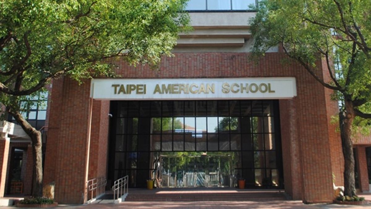 台北美國學校昨(12)日驚傳遭威脅,有人在網路社群上揚言要在校內開槍,校方已向警方報案且將緊急停課1天。(圖/取自台北美國學校官網) 台北美國學校昨(12)日驚傳遭威脅,有人在網路社群上揚言要在校內開槍,校方已向警方報案且將緊急停課1天。(圖/取自台北美國學校官網)