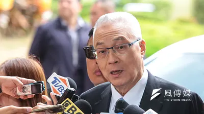 國民黨主席吳敦義表示,社會發生多件殺人分屍事件,至今已累積43人三審定讞被判死刑,卻遲未執行。(顏麟宇攝)