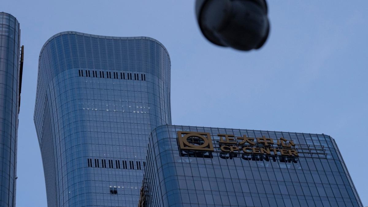 建黨105週年前夕發生「中國版九一一」,北京下令全境停飛輕型固定翼飛機