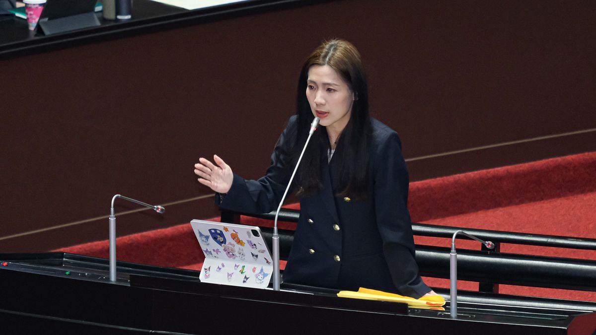 「難怪鄭麗君不肯選北市」 全台發芽馬鈴薯之亂 徐巧芯:衛福部、農業部互賞巴掌爛戲