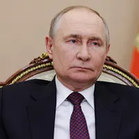 トランプ氏は13日に欧州指導者とウクライナ大統領ゼレンスキー氏とのオンライン会議で、プーチン氏との会談で「領土分割は議論しない」と明言した。(AP通信) トランプ氏は13日に欧州指導者とウクライナ大統領ゼレンスキー氏とのオンライン会議で、プーチン氏との会談で「領土分割は議論しない」と明言した。(AP通信)