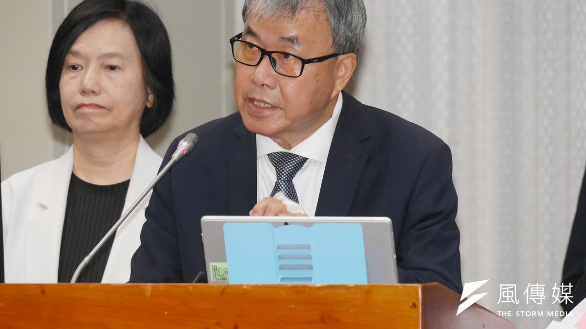 教育部長鄭英耀宣布將禁止中國統戰部轄下的華僑大學、廣州暨南大學、北京華文學院進行學術交流,不再承認這些學校學歷。(資料照,蔡親傑攝) 教育部長鄭英耀宣布將禁止中國統戰部轄下的華僑大學、廣州暨南大學、北京華文學院進行學術交流,不再承認這些學校學歷。(資料照,蔡親傑攝)