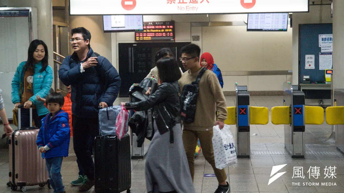 行政院長蘇貞昌於4月30日核定,2019年政府行政機關辦公日曆表,共放假115天。(資料照,甘岱民攝)