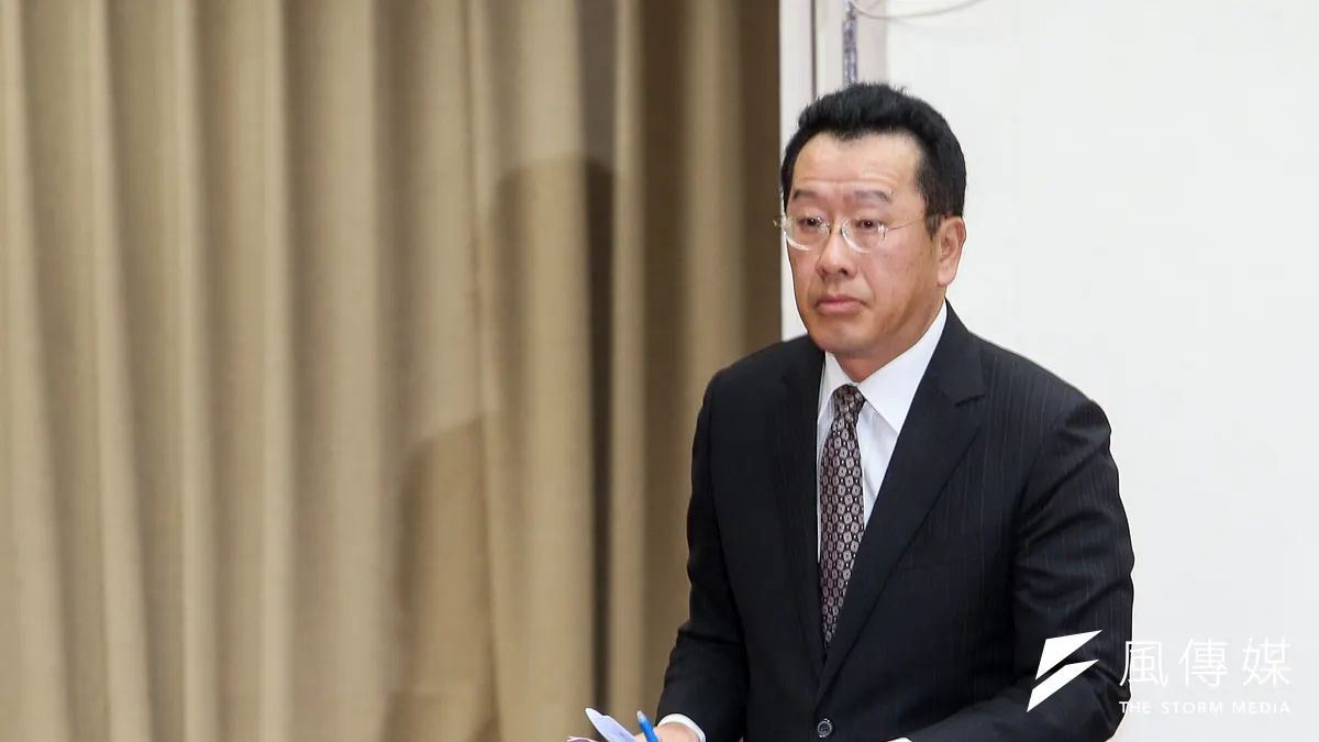 硬塞高職生到銀行?金管會濫權了。圖為主委顧立雄。(資料照片,陳明仁攝) 硬塞高職生到銀行?金管會濫權了。圖為主委顧立雄。(資料照片,陳明仁攝)