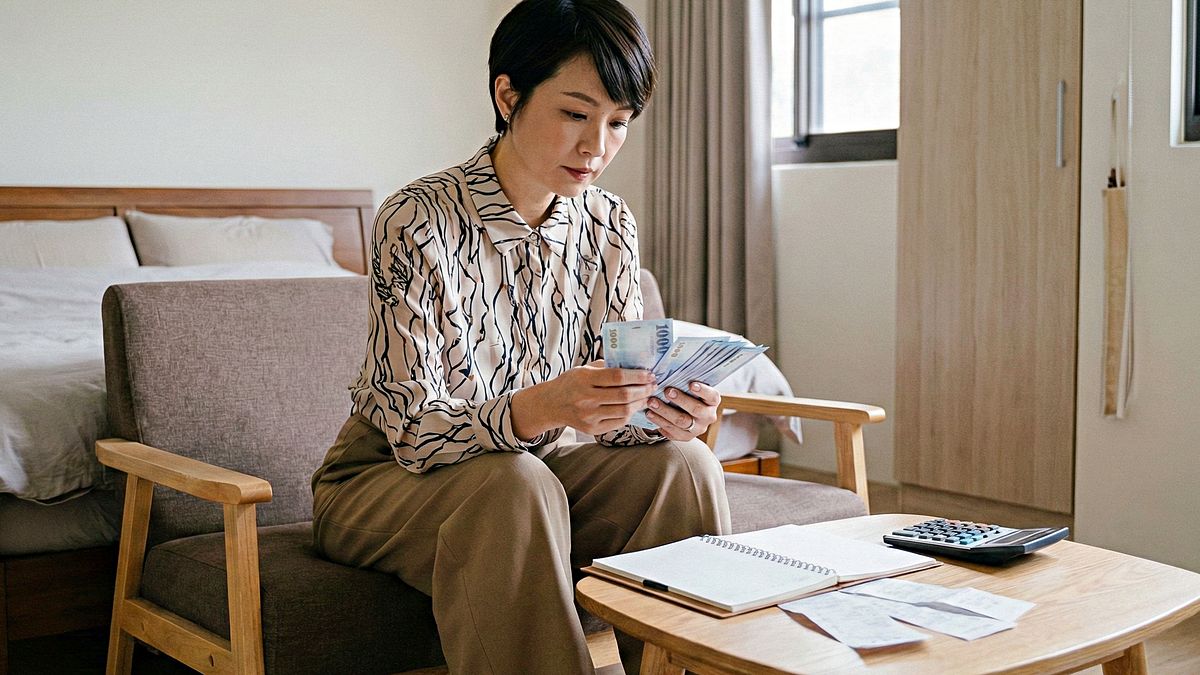 勞退/勞保該選月領還一次領?60歲年資滿15年「最高領39萬」最佳領法、利率一次看