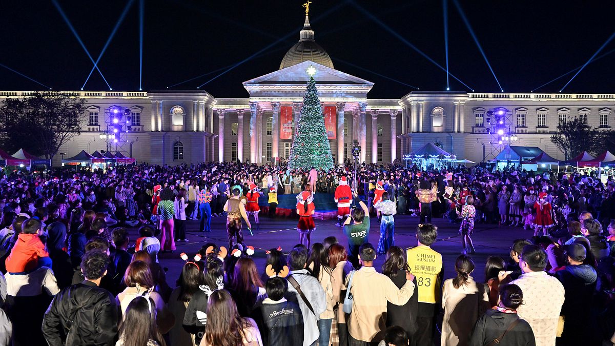 奇美博物館主打「DISCO復古派對」,帶領民眾重返70年代,感受DISCO自信奔放的歡樂情境。 (圖/奇美博物館提供) 奇美博物館主打「DISCO復古派對」,帶領民眾重返70年代,感受DISCO自信奔放的歡樂情境。 (圖/奇美博物館提供)