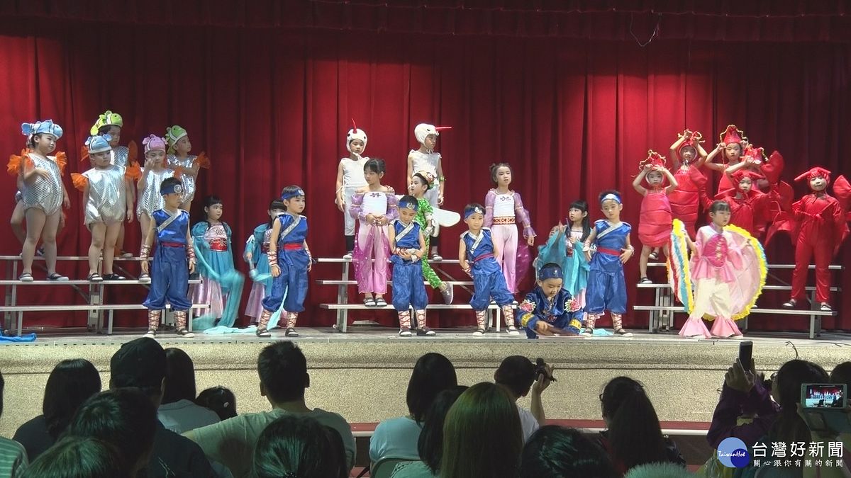 鄉土教學寓教於樂 幼童唱歌仔戲學台語 鄉土教學寓教於樂 幼童唱歌仔戲學台語