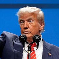 2025年6月25日、アメリカのトランプ大統領がNATOサミットで演説。(AP通信) 2025年6月25日、アメリカのトランプ大統領がNATOサミットで演説。(AP通信)