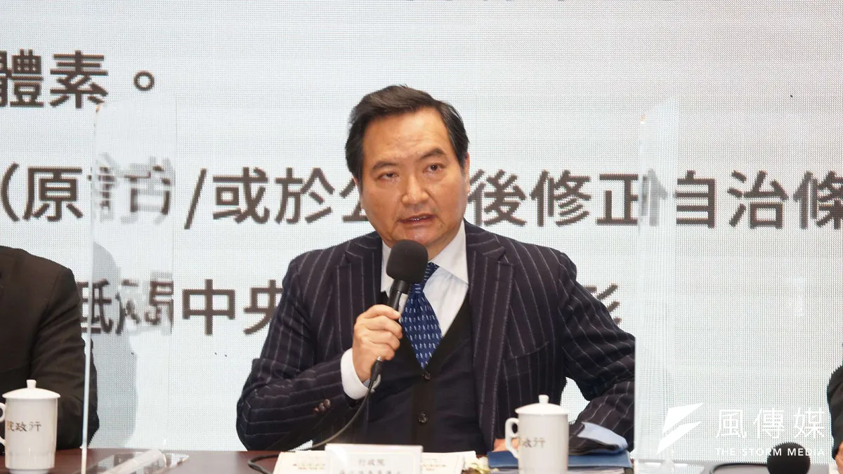 政務委員羅秉成表示,地方政府以地方自治條例抵制美豬進口,因牴觸中央政策而無效。(盧逸峰攝)