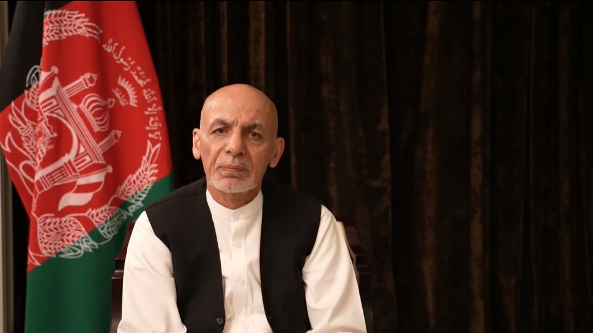 自美國撤軍後,阿富汗遭伊斯蘭激進組織塔利班攻佔,而總統賈尼(Ashraf Ghani)也遭爆15日帶著大量現金搭機逃離阿富汗。(圖/取自ashrafghani臉書) 自美國撤軍後,阿富汗遭伊斯蘭激進組織塔利班攻佔,而總統賈尼(Ashraf Ghani)也遭爆15日帶著大量現金搭機逃離阿富汗。(圖/取自ashrafghani臉書)