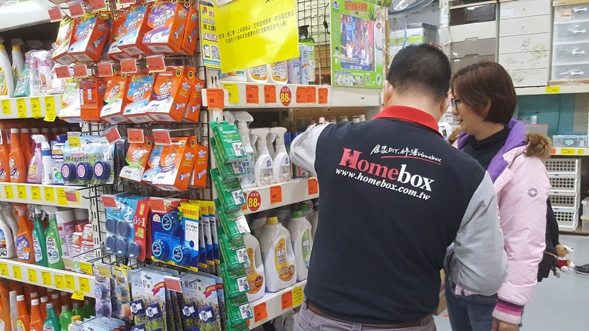 快過年了,除舊佈新居家整理從何著手呢?業者建議,廚房浴室是重點,挑對好的清潔用品,也是省時省力的秘訣。(圖/Homebox提供) 快過年了,除舊佈新居家整理從何著手呢?業者建議,廚房浴室是重點,挑對好的清潔用品,也是省時省力的秘訣。(圖/Homebox提供)