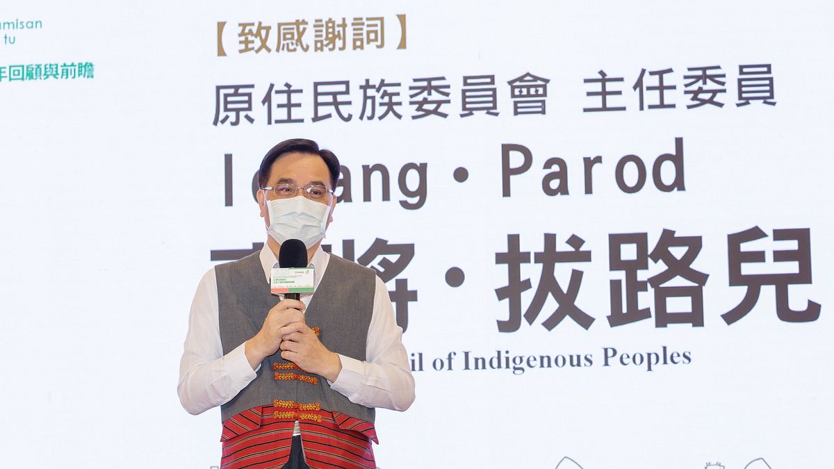 原民會夷將.拔路兒主委在「81原住民族日:正名27週年回顧與前瞻」活動中致詞。(圖/原住民族委員提供) 原民會夷將.拔路兒主委在「81原住民族日:正名27週年回顧與前瞻」活動中致詞。(圖/原住民族委員提供)