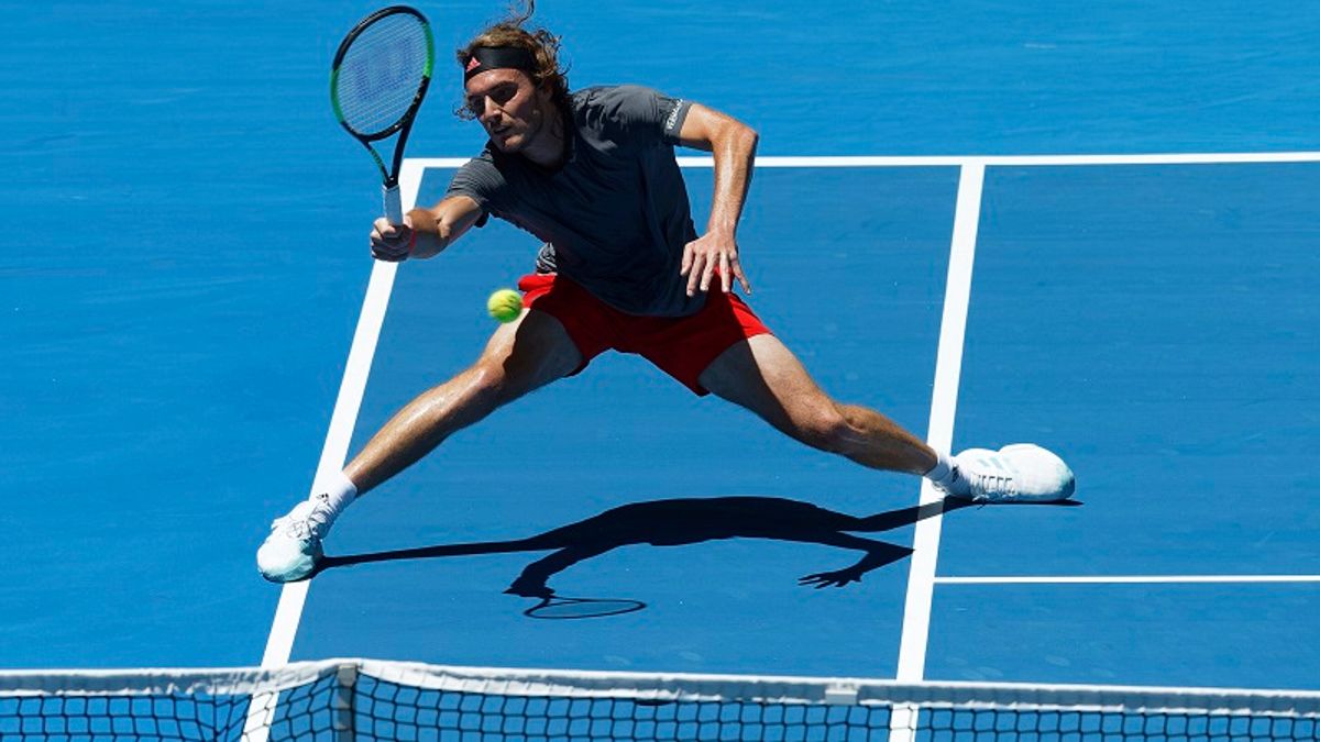 來自希臘的西西帕斯,終於能在霍普曼盃與偶像費德勒交手。 (美聯社) 來自希臘的西西帕斯,終於能在霍普曼盃與偶像費德勒交手。 (美聯社)