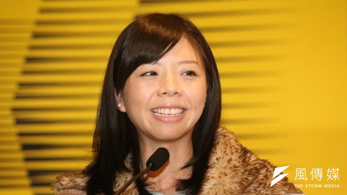 洪仲丘胞姐洪慈庸25日參加「時代力量」建黨大會,但婉謝入黨,她說自己沒有從政的念頭。(楊子磊攝) 洪仲丘胞姐洪慈庸25日參加「時代力量」建黨大會,但婉謝入黨,她說自己沒有從政的念頭。(楊子磊攝)