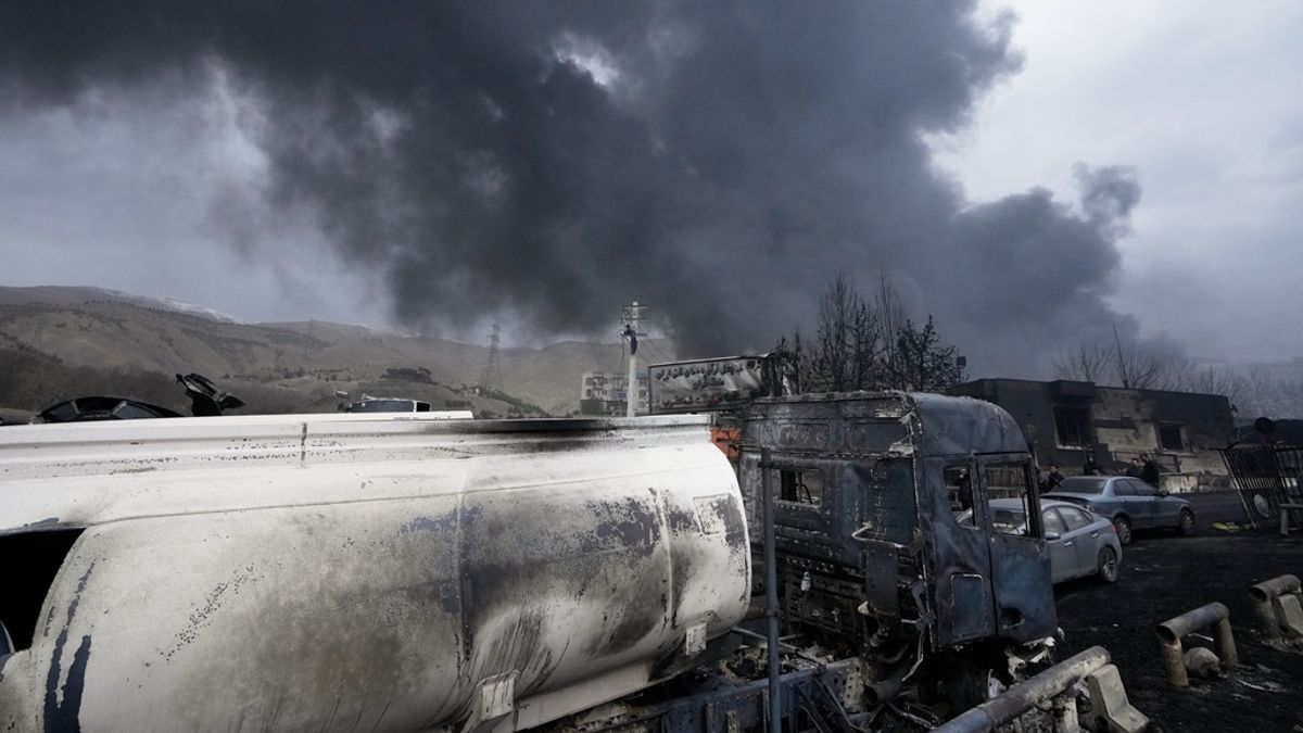 江岷欽觀點:戰場在中東,選票在加油站