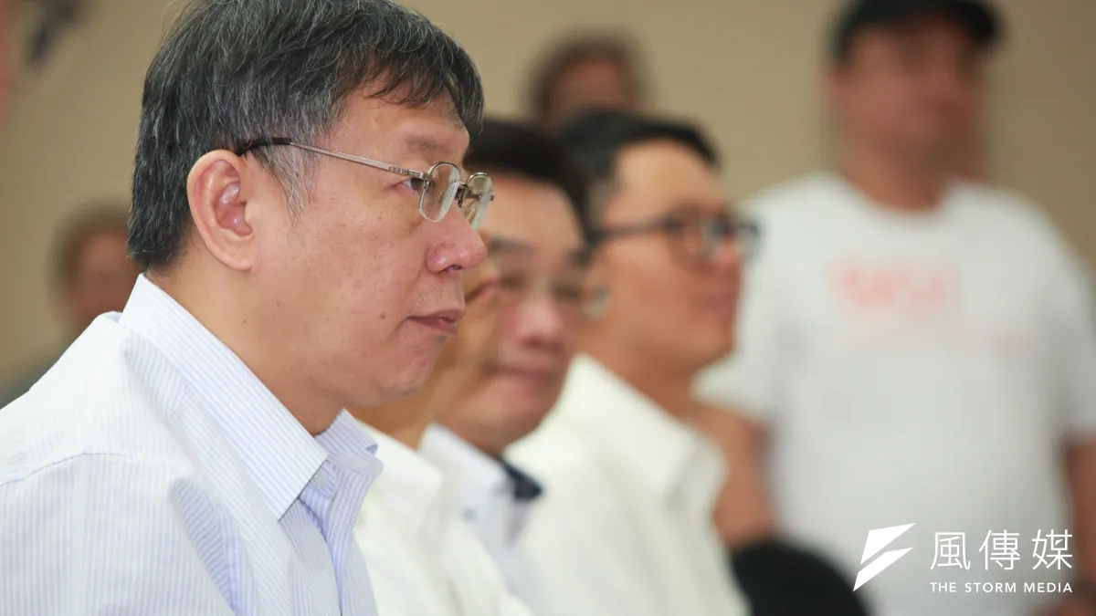 這回台北市長選戰,柯P有戰績獨走的味道,國、民兩黨都出現消化局數的敗戰投手頹勢。參選人為搶版面或拉攏網路族群,跳過政見對決,柯P投得很閃,其他兩黨參選人則是挖地瓜大暴投。(資料照,簡必丞攝)