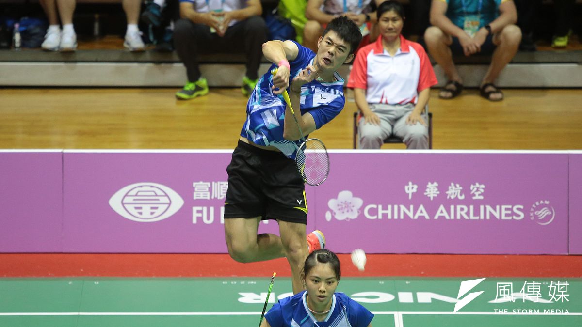世大運中華隊羽球混雙王齊麟、李佳馨29日以2:1擊敗馬來西亞,獲得金牌。(顏麟宇攝) 世大運中華隊羽球混雙王齊麟、李佳馨29日以2:1擊敗馬來西亞,獲得金牌。(顏麟宇攝)