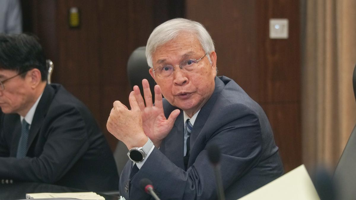 散戶瘋借貸「錢進股市」!央行示警三大現象,提醒銀行留意信用擴張風險