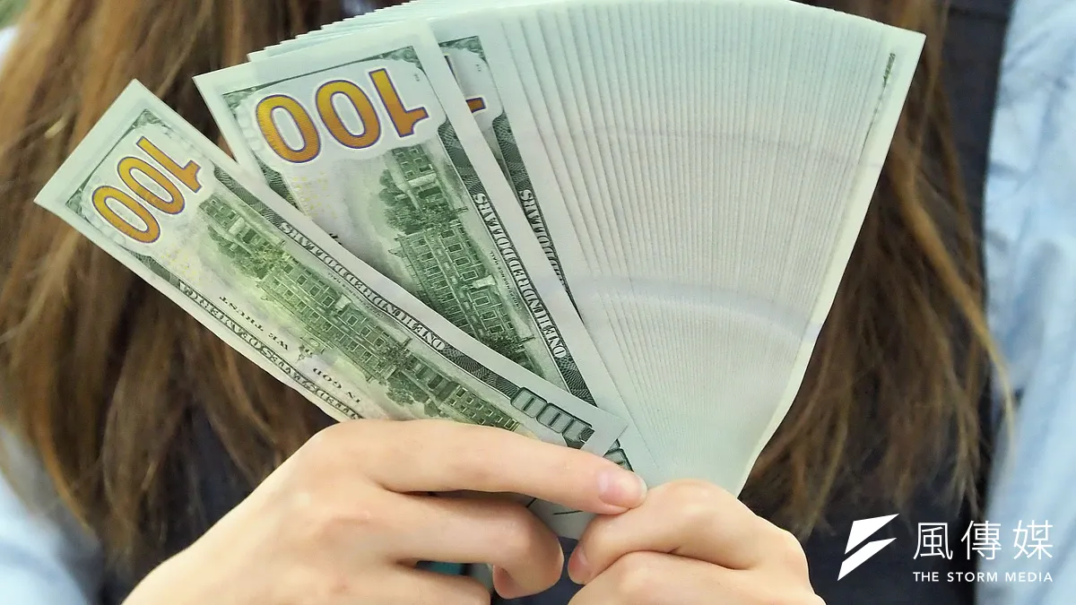 美國川普政府急於推動的《天才法案》把美元霸權延伸到鏈上世界。(資料照,林瑞慶攝) 美國川普政府急於推動的《天才法案》把美元霸權延伸到鏈上世界。(資料照,林瑞慶攝)