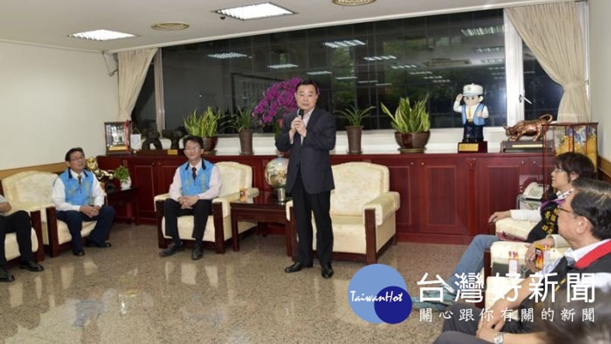 桃市藥師公會參訪議會 議長感謝公會成員熱心公益 桃市藥師公會參訪議會 議長感謝公會成員熱心公益