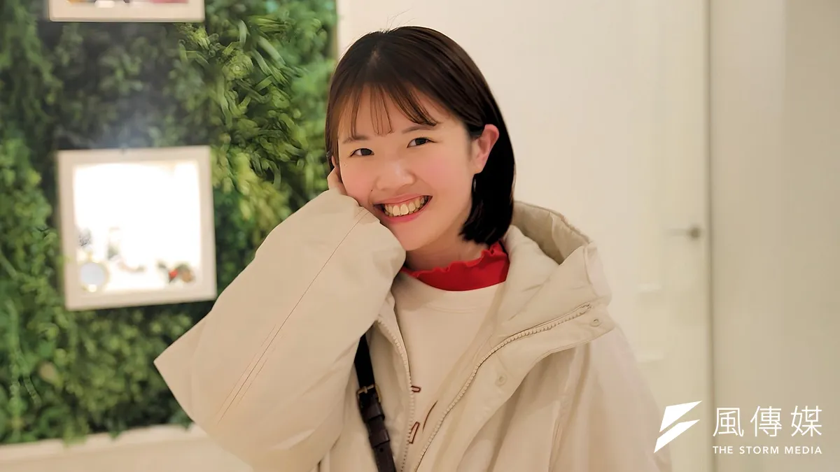 台留學生Hitomi向《風傳媒》分享她的日本留學之路。(黃信維攝)