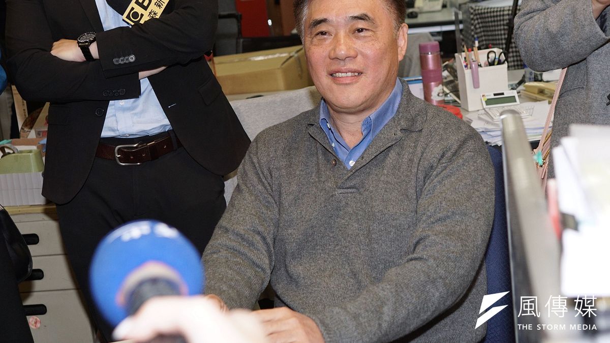 日前表態參選國民黨主席,前台北市長郝龍斌31日接受政論節目專訪。(資料照,盧逸峰攝) 日前表態參選國民黨主席,前台北市長郝龍斌31日接受政論節目專訪。(資料照,盧逸峰攝)