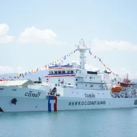國軍漢光42號演習,軍方這次將會結合海巡和海軍,特別演習「反封鎖護航」。圖為海巡署1000噸級巡防艦澎湖艦。(資料照,張曜麟攝) 國軍漢光42號演習,軍方這次將會結合海巡和海軍,特別演習「反封鎖護航」。圖為海巡署1000噸級巡防艦澎湖艦。(資料照,張曜麟攝)