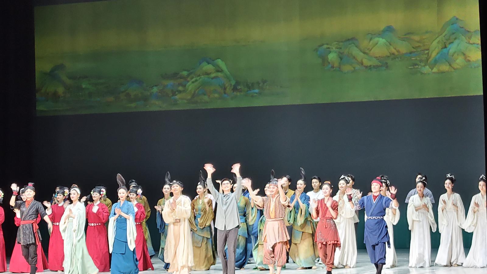 梁幼祥觀點:綠營瞎亂補助對照《只此青綠》