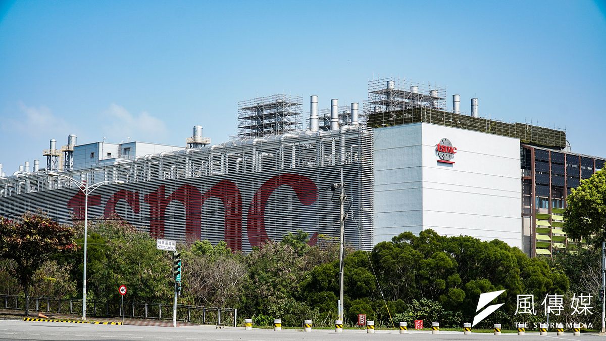 半導體產業雖是台灣的驕傲,但未來台灣整體產業發展究竟該何去何從?值得深思。圖為台積電廠房外觀。(蔡親傑攝) 半導體產業雖是台灣的驕傲,但未來台灣整體產業發展究竟該何去何從?值得深思。圖為台積電廠房外觀。(蔡親傑攝)