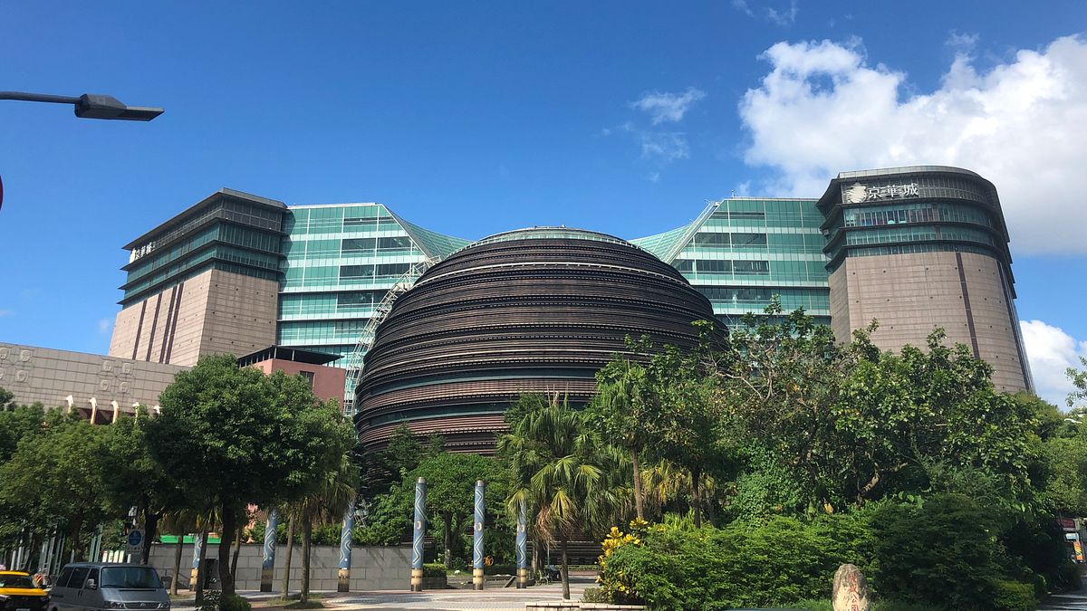 京華城30年容積恩怨全揭露 張景森嘆「圖利陰影逼官僚殺人」:只能當貪官或酷吏