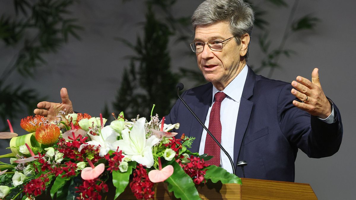 2023年8月3日,唐獎永續發展獎得主傑佛瑞·薩克斯(Jeffrey Sachs)出席「經濟正義與環境永續」論壇。(顏麟宇攝) 2023年8月3日,唐獎永續發展獎得主傑佛瑞·薩克斯(Jeffrey Sachs)出席「經濟正義與環境永續」論壇。(顏麟宇攝)